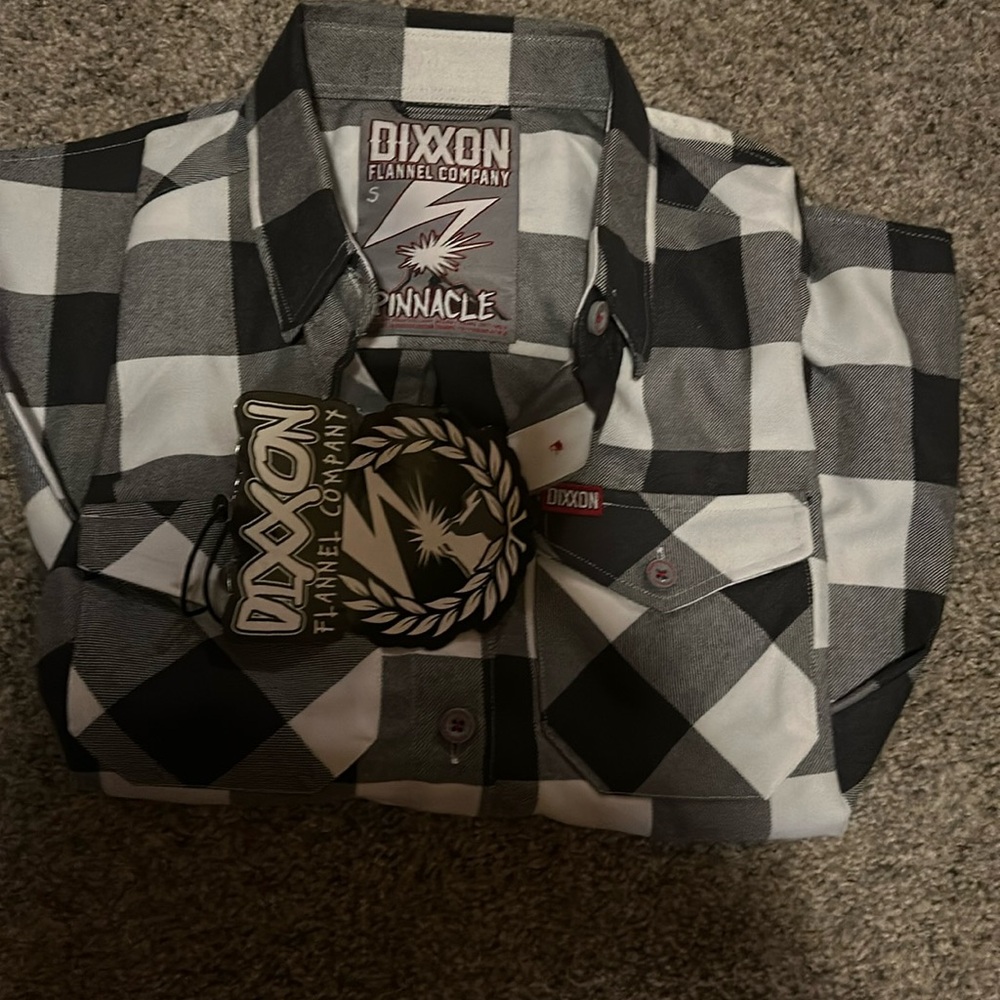 Dixxon flannel size small women’s